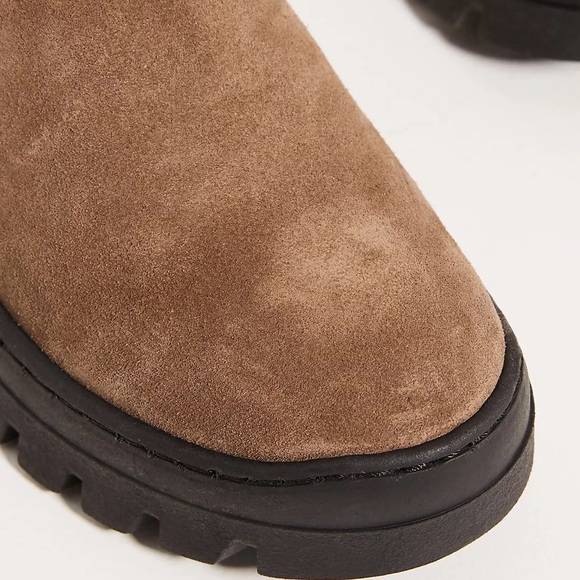 Anthropologie Farylrobin Chelsea Boots - Picture 3 of 16